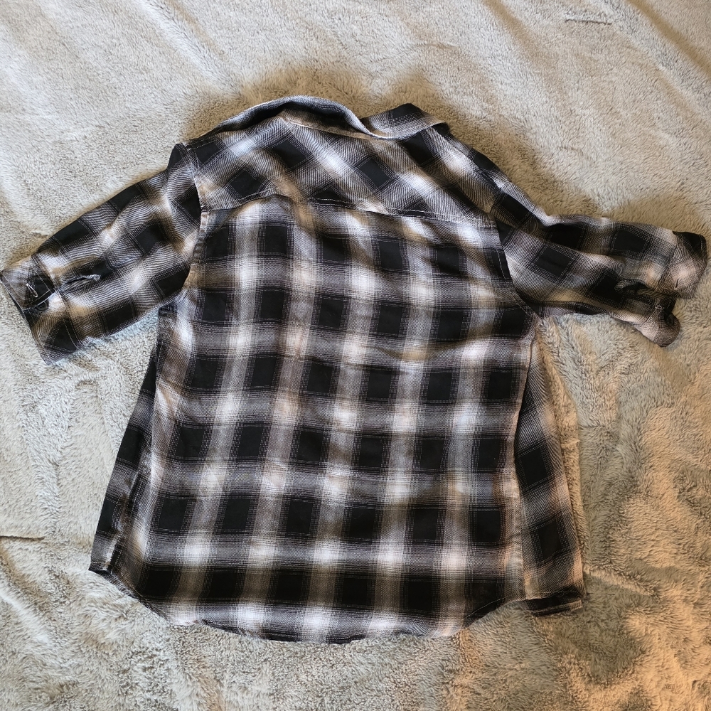 Womens Plaid 3/4 Sleeve Shirt - Black and White - Picture 3 of 3